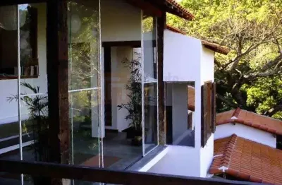 Oportunidade!!!... casa à venda precisando de reforma em ilha de guaratiba condomínio fechado de 250m² de área construída com 3.000m² de terreno