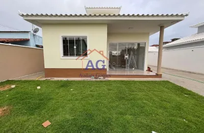 Casa para Venda em Saquarema, Jaconé, 2 dormitórios, 1 suíte, 2 banheiros, 4 vagas