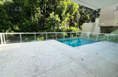 Casa com 5 quartos para alugar na Avenida Alphaville, Alphaville I, Salvador