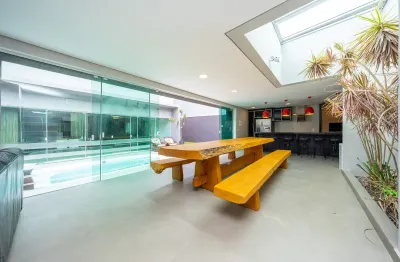 Casa com 3 quartos à venda na Rua Bento Ribeiro, Bairro Alto, Curitiba