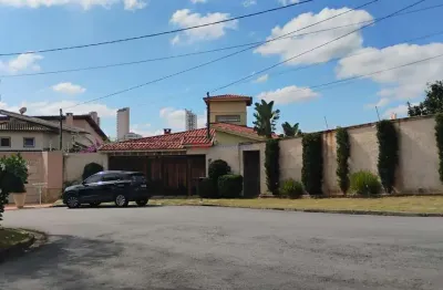 Casa com 3 quartos à venda na rua professora jandyra colombi costa valente, jardim américa, bragança paulista, 216 m2 por r$ 1.200.000