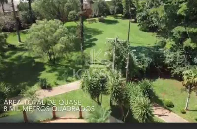 Chácara  urbana com estilo colonial, oportunidade para investidores.