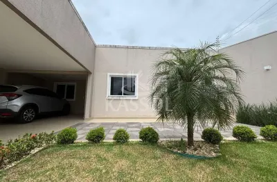 Casa térrea com 3 suites amplas na neva com sobra de terreno, bem localizada.