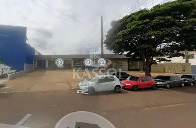 Sala comercial no parque são paulo em rua de grande movimento
