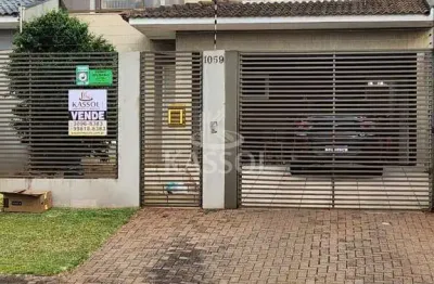 Sobrado à venda, country, cascavel - pr com 03 quartos sendo uma suite c closet