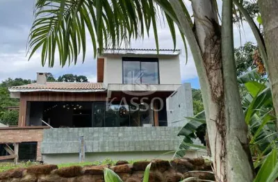 Sobrado em condominio beira lago - piscina borda infinita trapiche quiosque