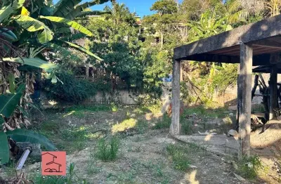 Terreno à venda na Rua Vinte e Quatro, Araçatiba, Maricá