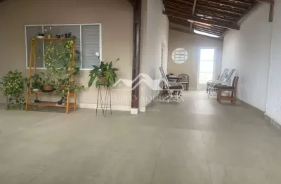 Casa com 2 quartos à venda no Jardim das Indústrias, São José dos Campos  por R$ 650.000