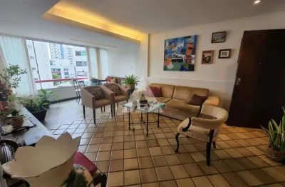 Apartamento no candeal com 3 quartos e 1 suíte, 114m² à venda por r$ 610.000,00