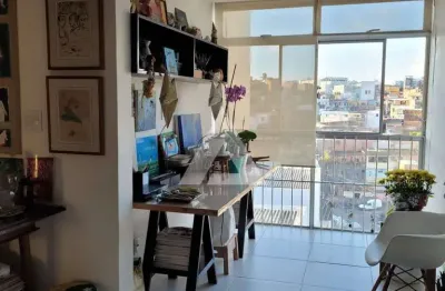 Apartamento em amaralina com 2 quartos sendo 1 suíte, 130m² à venda por r$ 450.000,00