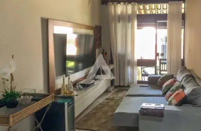 Casa em itapuã com 3 quartos sendo 1 suíte, 102m² à venda por r$ 1.150.000,00