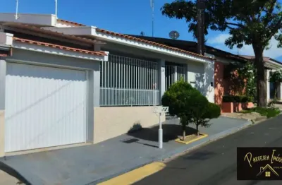 Casa com 3 quartos à venda na Rua Josepha Zanello Missassi, 131, Jardim Primavera, São João da Boa Vista
