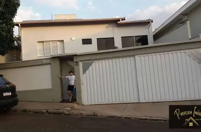 Casa à venda no bairro jardim satélite - são joão da boa vista/sp