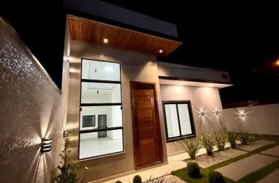 Casa sozinha no terreno - 1 suíte + 2 dormitórios - 500 metros da praia - barra velha/itajuba