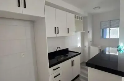 Apartamento semimobiliado - 2 dormitórios - localizado no centro/piçarras