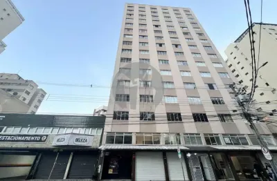 Apartamento com 1 quarto  para alugar, 48.00 m2 por R$1550.00  - Centro - Curitiba/PR