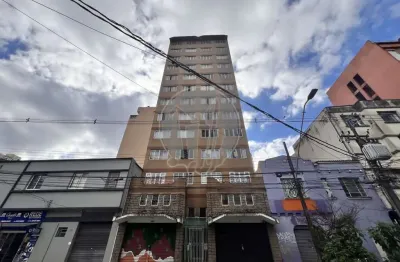 Apartamento com 1 quarto  para alugar, 37.50 m2 por r$1300.00  - centro - curitiba/pr