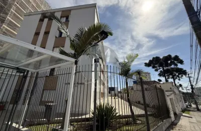 Amplo apartamento com 3 quartos e até 5 vagas de garagem, próximo ao parcão