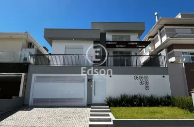 Casa com 3 quartos à venda em Pedra Branca, Palhoça 