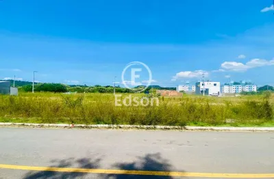 Terreno à venda no Forquilhas, São José 