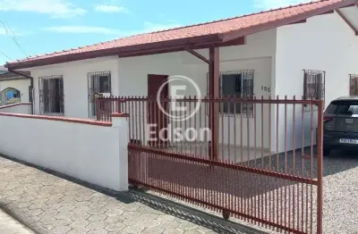 Casa à venda no bairro barra do aririú - palhoça/sc