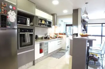 Apartamento com 3 quartos à venda na Rua Antônio Scherer, Kobrasol, São José