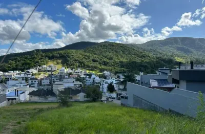 Terreno à venda na Rua dos Tiés, Pedra Branca, Palhoça