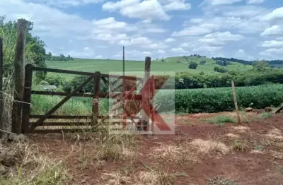 Excelente sítio molhado no limoeiro com 46.000m2 a beira do asfalto