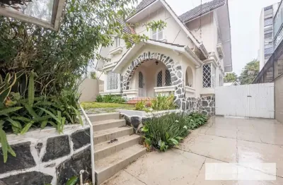 Prédio para alugar no São Francisco, Curitiba 