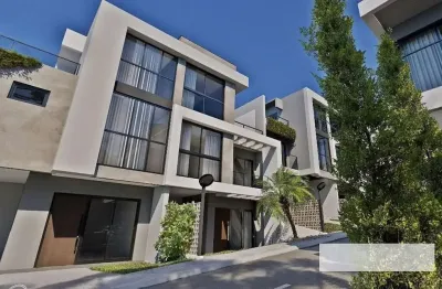 Casa com 3 quartos à venda no São Lourenço, Curitiba 