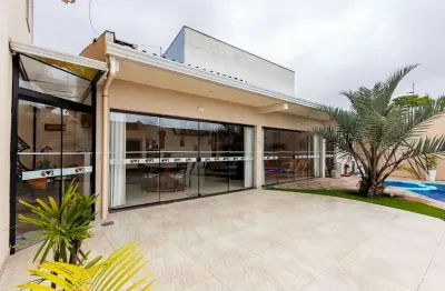 Casa com 4 quartos à venda no Pinheirinho, Curitiba 