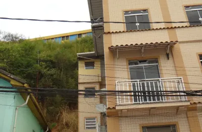Kitnet / Stúdio para alugar na Rua São Bernardo, 50, São Bernardo, Juiz de Fora