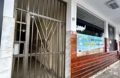 Apartamento com 2 quartos para alugar na Rua Antônio Tristão, 60, Bandeirantes, Juiz de Fora