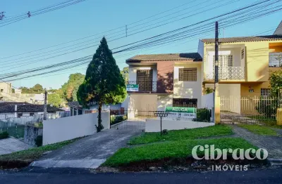 Casa com 3 quartos para alugar na Rua Padre José Joaquim Goral, 310, Abranches, Curitiba
