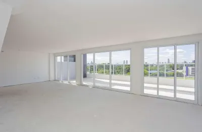 Cobertura no seminário 3 quartos sendo 3 suítes, próximo a churrascaria batel grill.