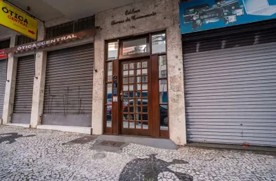 Apartamento com 3 quartos à venda na Rua Ébano Pereira, 174, Centro, Curitiba