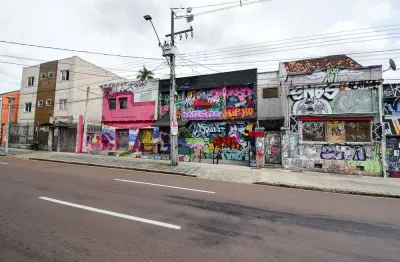 Casa comercial com 5 salas para alugar na Rua Trajano Reis, 369, São Francisco, Curitiba