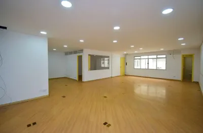 Conjunto comercial no centro com 130m² - edifício goiás