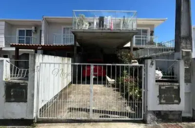 Sobrado 02 dormitórios a venda no bairro potecas em são josé