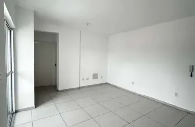 Apartamento 02 dormitórios a venda no bairro barra do aririu