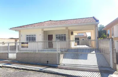 Casa a venda 03 dormitórios a venda no bairro real parque são josé
