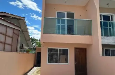 Sobrado 02 dormitórios a venda no bairro barra do aririu em palhoça sc