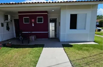 Casa com 2 quartos à venda na Avenida Paulo Roberto Vidal, 6, Bela Vista, Palhoça