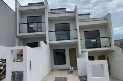 Sobrado a Venda 02 dormitórios no bairro Forquilhas, na cidade de São José