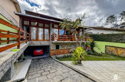 Casa com 4 quartos, 220m2 à venda por r$1.100.000 - iúcas, teresópolis