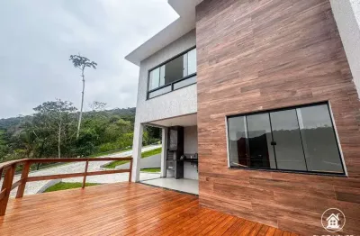 Casa em condomínio fechado com 3 quartos à venda na Rua Lazar Segal, 102, Golfe, Teresópolis