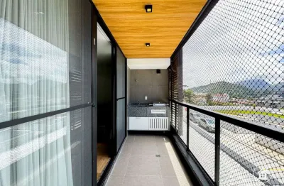 Apartamento mobiliado com 2 quartos, 69m2, à venda por R$750.000 - Alto