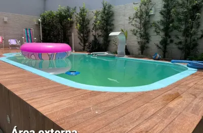 Casa linear em condomínio; casa com 3 quartos próximo ao park shopping,  campo grande rj