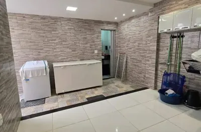 Casa em condomínio próxima ao west shopping; casa na estrada do mendanha