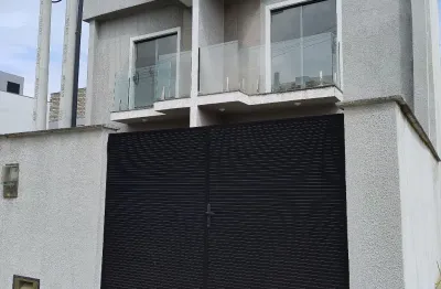 Casa com 2 quartos em condomínio; casa com 2 quartos próxima ao west shopping